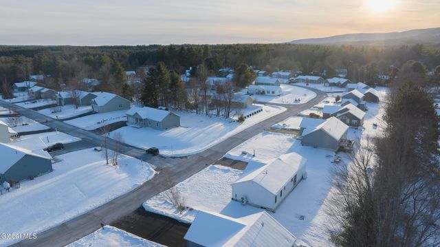 18 Wiley Way, Corinth, NY 12822