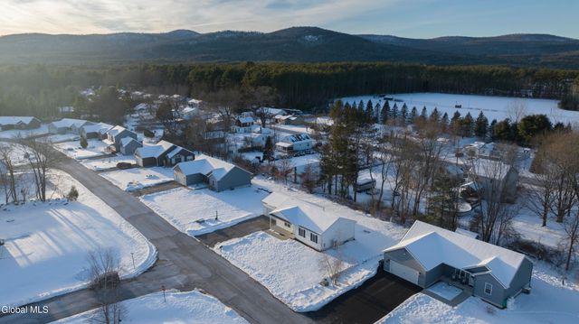 18 Wiley Way, Corinth, NY 12822