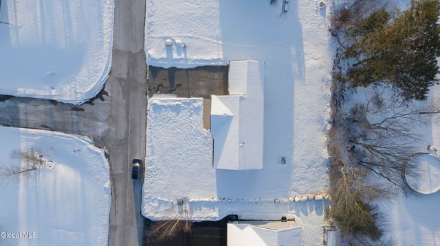 18 Wiley Way, Corinth, NY 12822