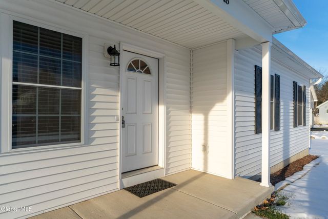 18 Wiley Way, Corinth, NY 12822