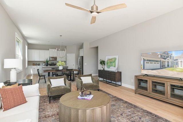 71 Elm Street SM43, South Burlington, VT 05403