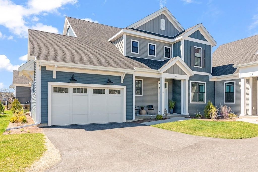 71 Elm Street SM43, South Burlington, VT 05403