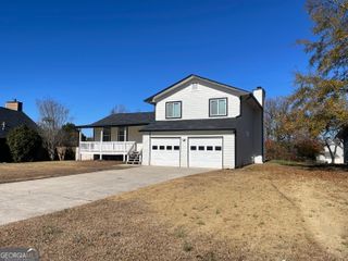 235 Deerfield Drive, Jonesboro, GA 30238