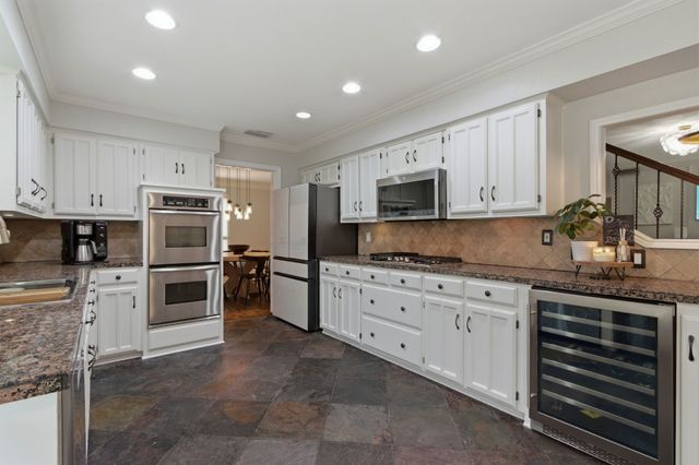 313 Parkview Place, Coppell, TX 75019