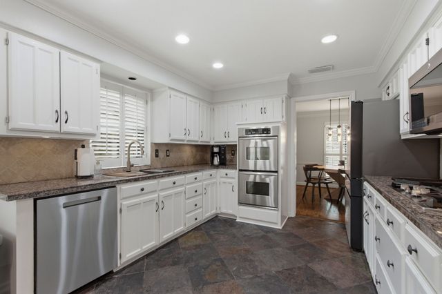 313 Parkview Place, Coppell, TX 75019