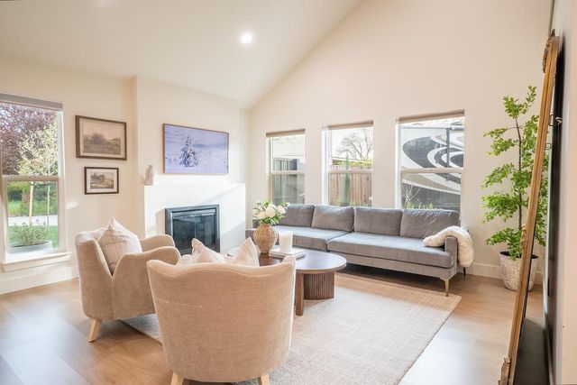 7975 Stone Canyon Cir, Citrus Heights, CA 95610