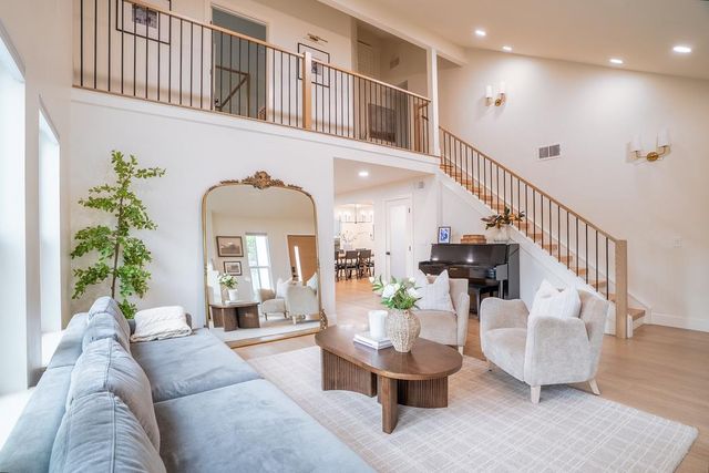 7975 Stone Canyon Cir, Citrus Heights, CA 95610