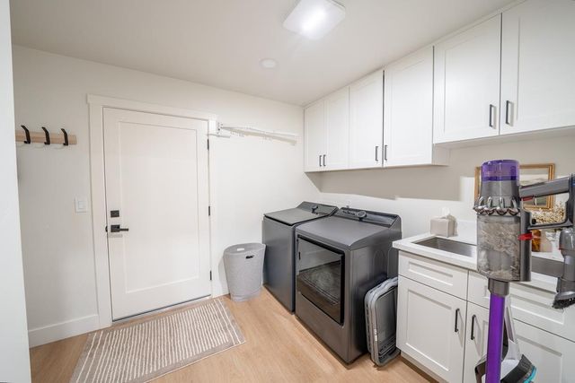 7975 Stone Canyon Cir, Citrus Heights, CA 95610