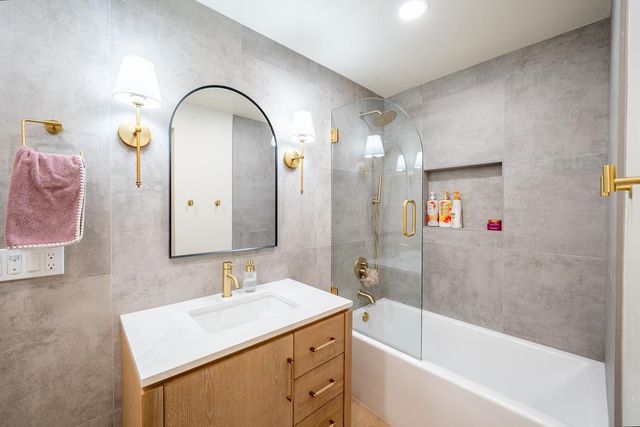 7975 Stone Canyon Cir, Citrus Heights, CA 95610