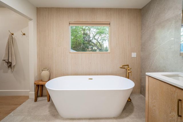 7975 Stone Canyon Cir, Citrus Heights, CA 95610