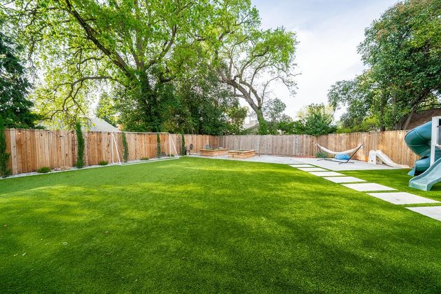 7975 Stone Canyon Cir, Citrus Heights, CA 95610