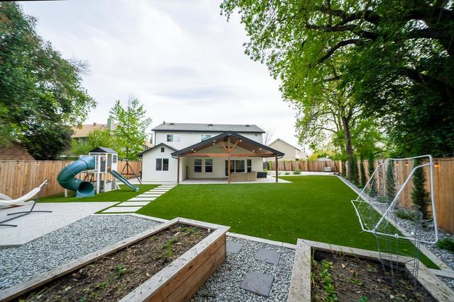 7975 Stone Canyon Cir, Citrus Heights, CA 95610