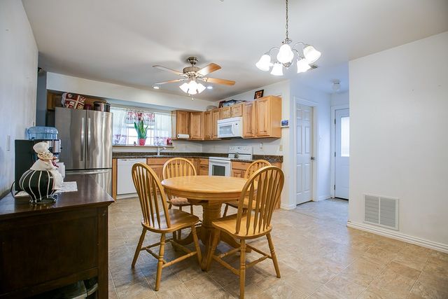 4077 Commissioners Ln, San Angelo, TX 76905