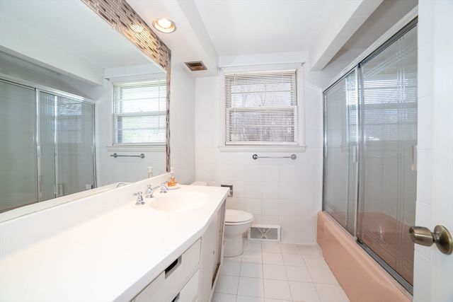 50 Valley Hill Drive, Worcester, MA 01602