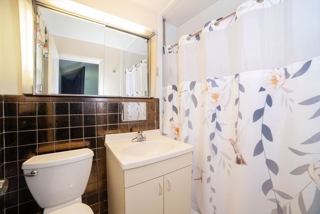 50 Valley Hill Drive, Worcester, MA 01602