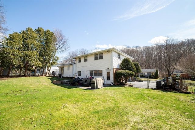 50 Valley Hill Drive, Worcester, MA 01602