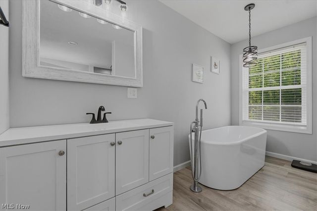 119 Stonegate Drive, Washington, WV 26181