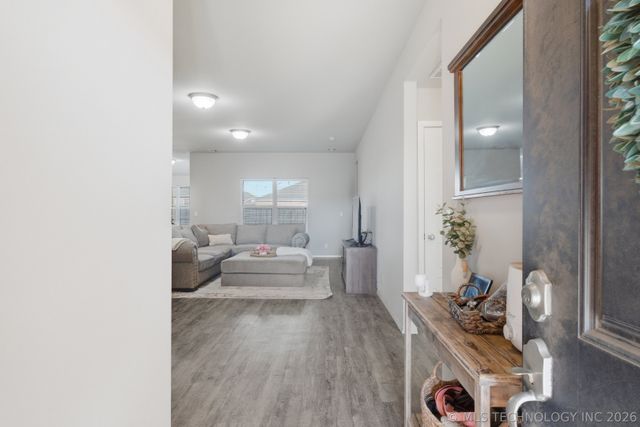 16205 S 86th East Avenue, Bixby, OK 74008