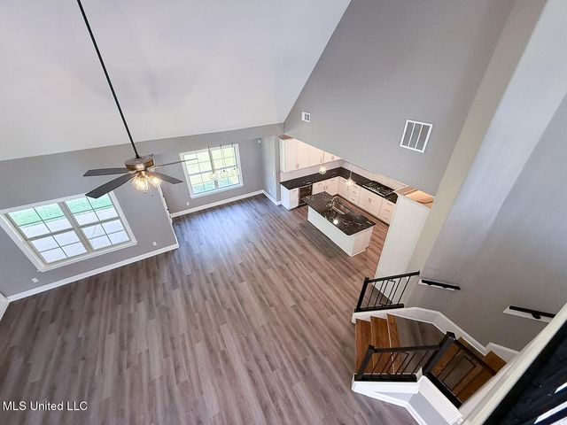 451 Poplar Lane, Holly Springs, MS 38635