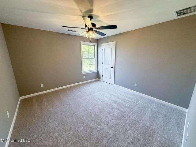 451 Poplar Lane, Holly Springs, MS 38635