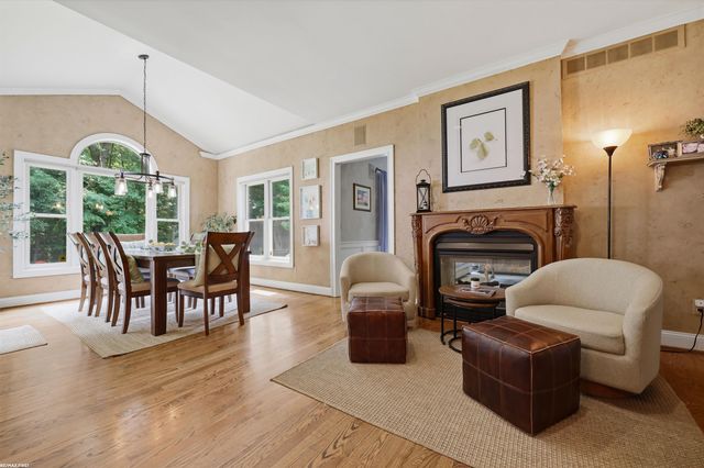 12294 Parkside Circle, Washington Twp, MI 48094