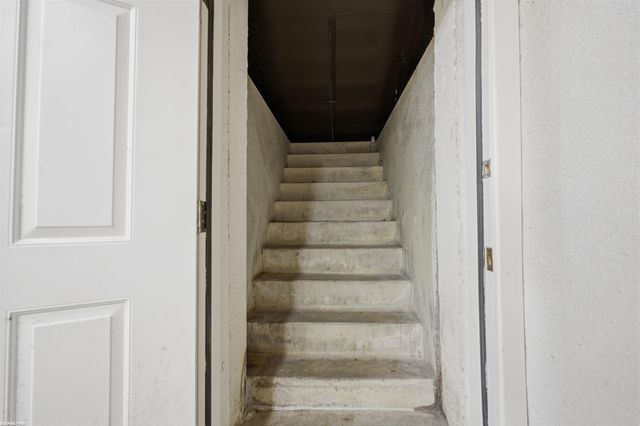 12294 Parkside Circle, Washington Twp, MI 48094