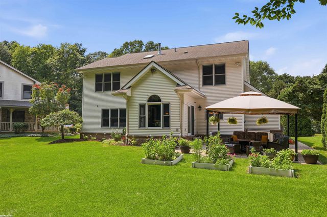 12294 Parkside Circle, Washington Twp, MI 48094