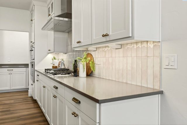 7204 Ambrosia Street, Kennewick, WA 99338