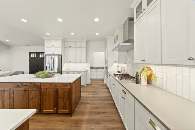 7204 Ambrosia Street, Kennewick, WA 99338