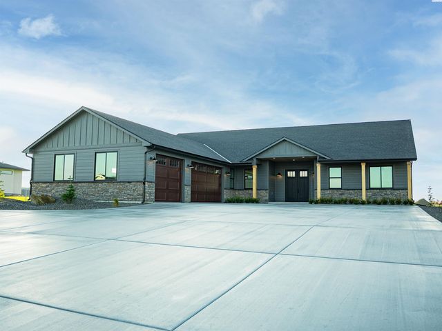 7204 Ambrosia Street, Kennewick, WA 99338