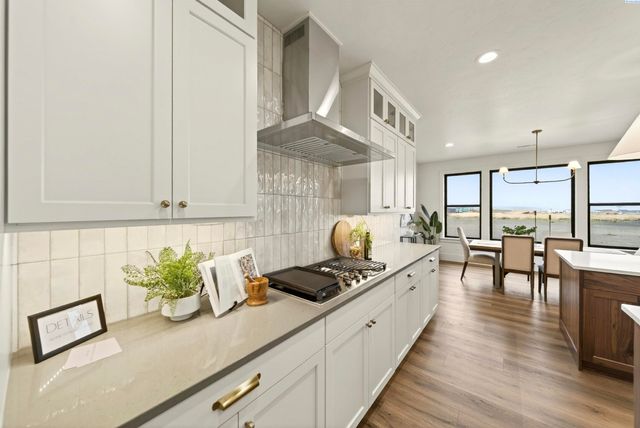 7204 Ambrosia Street, Kennewick, WA 99338