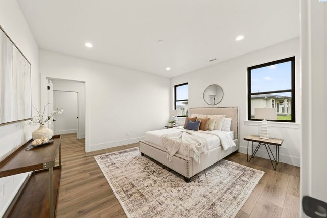 7204 Ambrosia Street, Kennewick, WA 99338