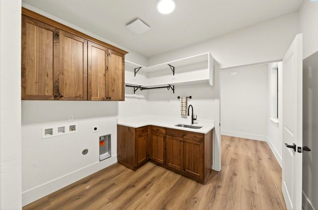 7204 Ambrosia Street, Kennewick, WA 99338