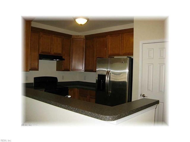 451 Revolution LN, Newport News, VA 23608