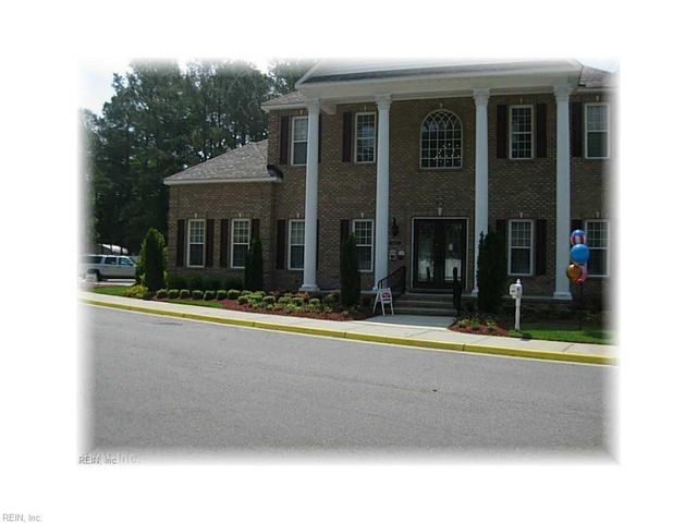 451 Revolution LN, Newport News, VA 23608