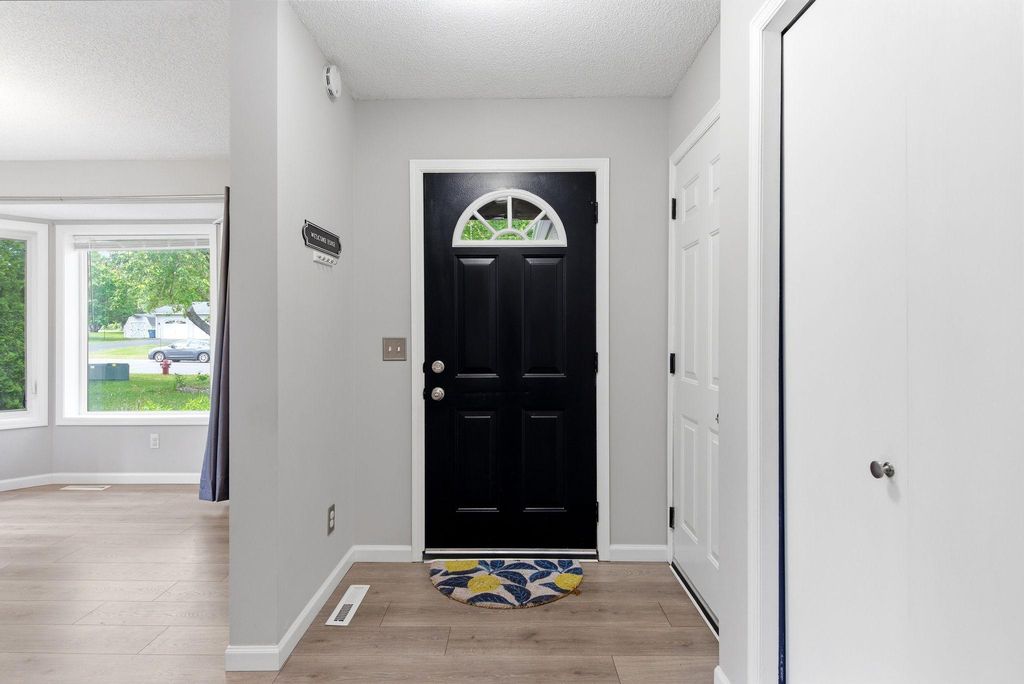 18027 Macon Street NW, Elk River, MN 55330 — photo 4