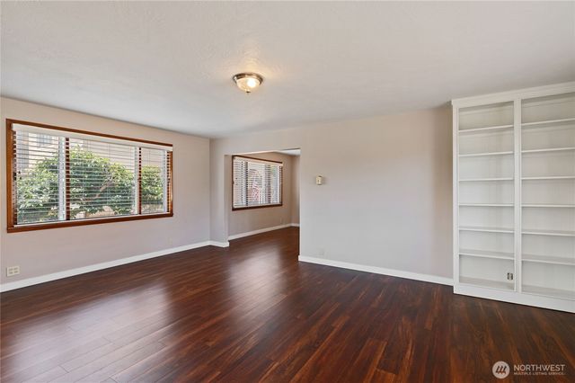 1311 Park Avenue, Bremerton, WA 98337
