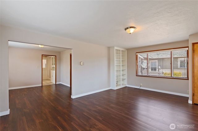 1311 Park Avenue, Bremerton, WA 98337