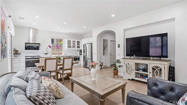 41 Costa Brava, Irvine, CA 92620