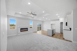 1464 S 91st Street, West Des Moines, IA 50266