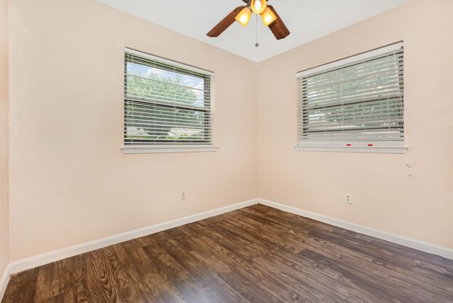 5712 Carolyn Drive, North Richland Hills, TX 76180