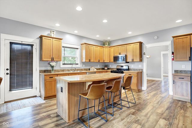 241 N Liberty Boulevard, Mooresville, IN 46158