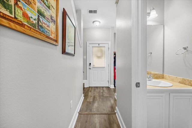 15284 331 Business Highway 12E, Freeport, FL 32439