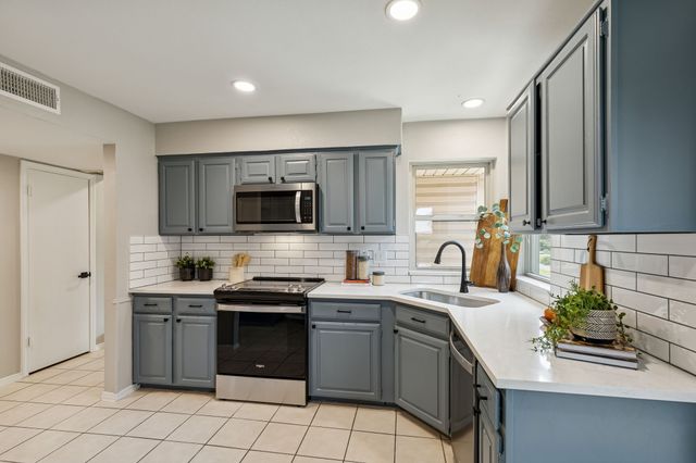 2831 Monet Place, Dallas, TX 75287