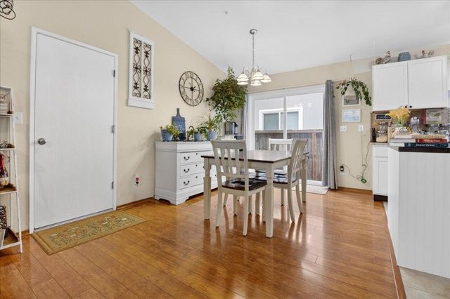 11 Manzano Circle, Salinas, CA 93905