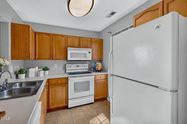 2425 Bay Harbor Drive, Raleigh, NC 27604