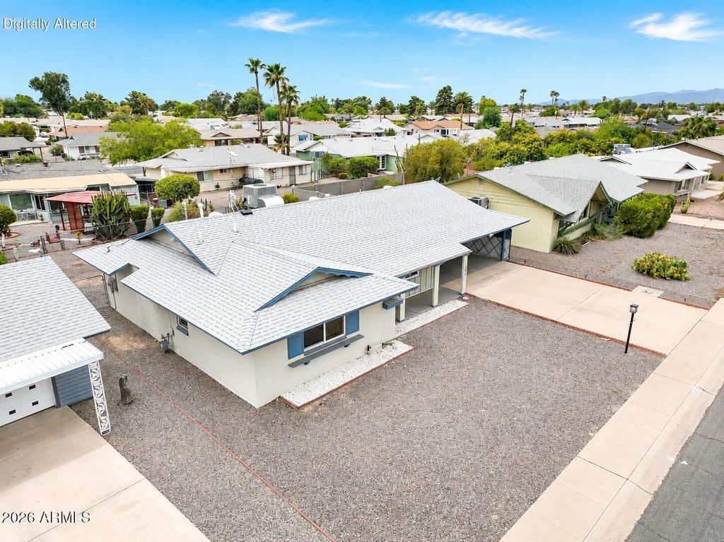 10819 W CANTERBURY Drive, Sun City, AZ 85351