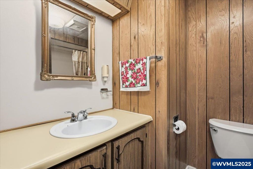 Image 30 of property listing at 4940 Sunnyside RD SE H5, Salem, OR 97302