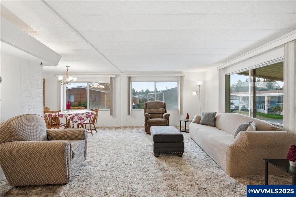 Image 6 of property listing at 4940 Sunnyside RD SE H5, Salem, OR 97302