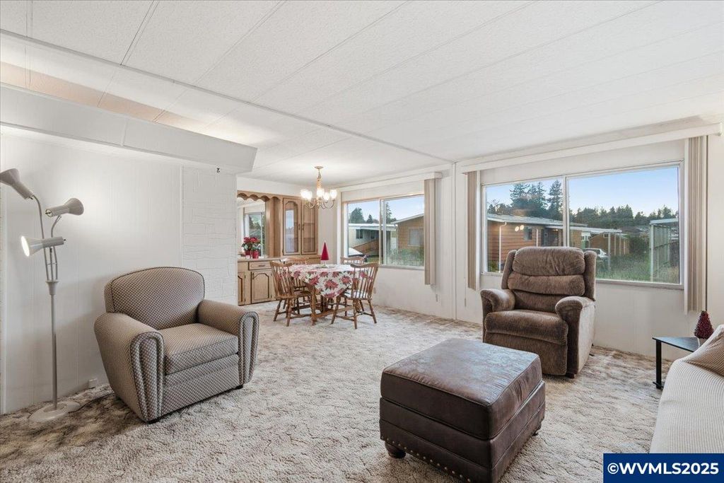 Image 7 of property listing at 4940 Sunnyside RD SE H5, Salem, OR 97302